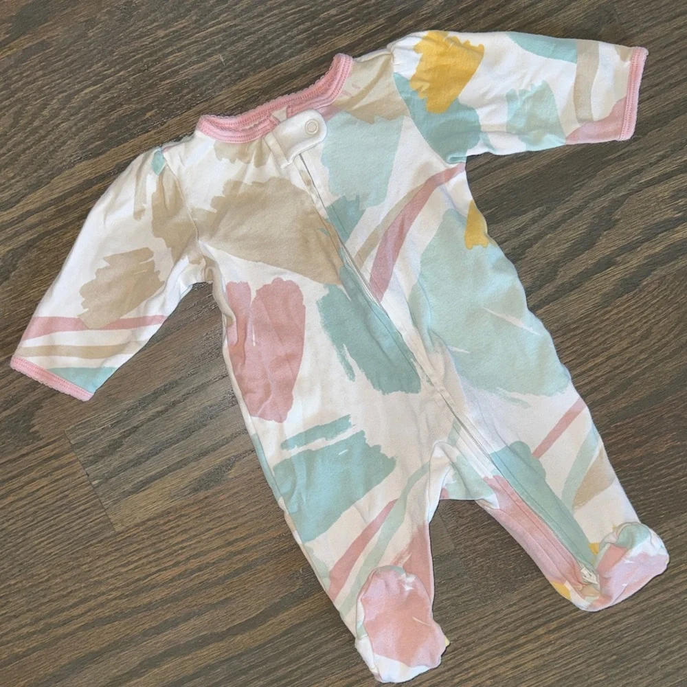 Carter’s Pastel 2-Way Zip Sleep & Play Pajamas | 3 Months